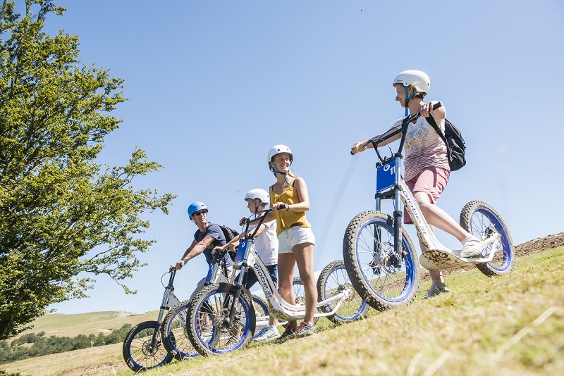 Trottinette de descente 10 tours (télésiège inclus)